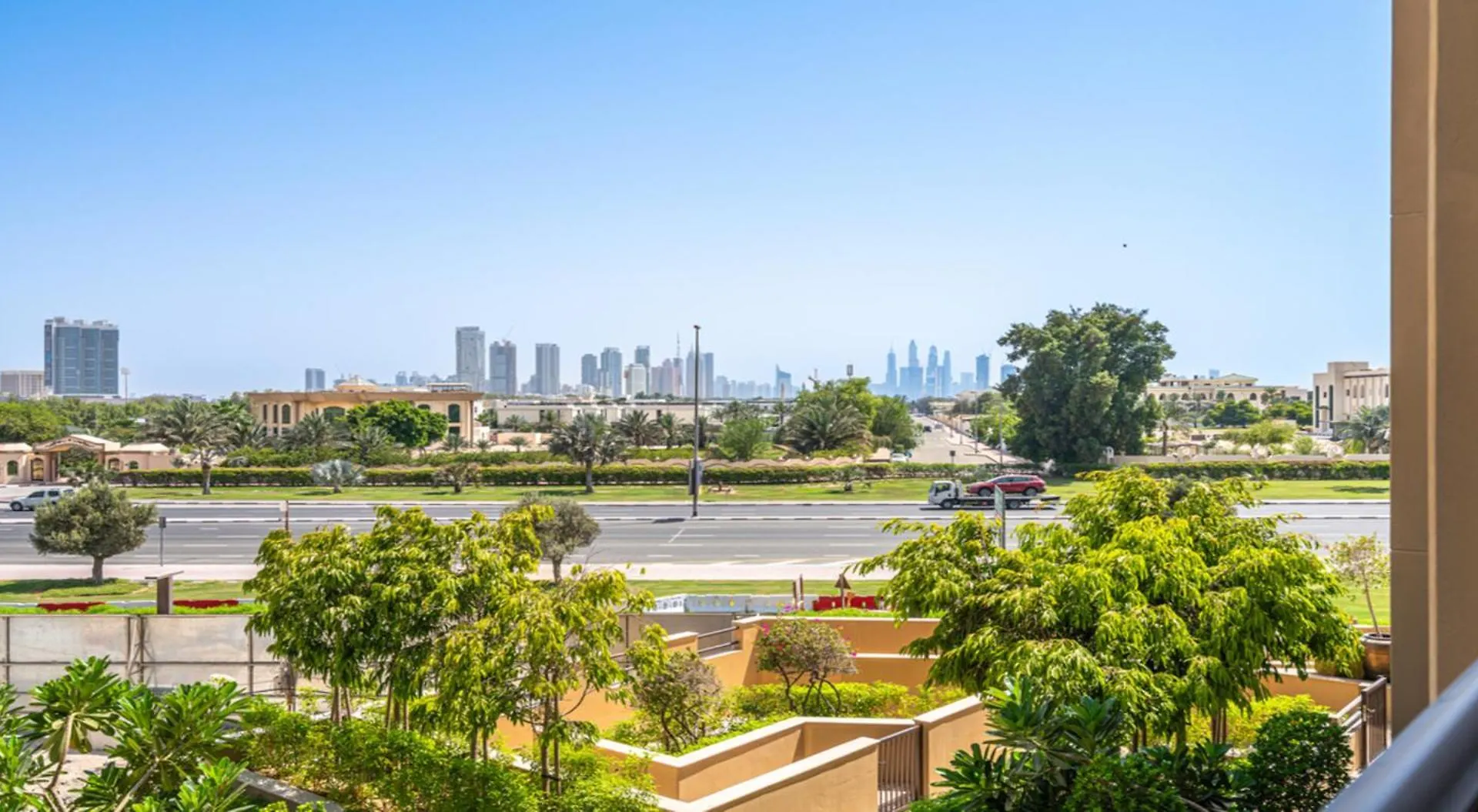 Modern Living -Near Madinat Jumeirah Living -Close To Beach Dubai Appartement